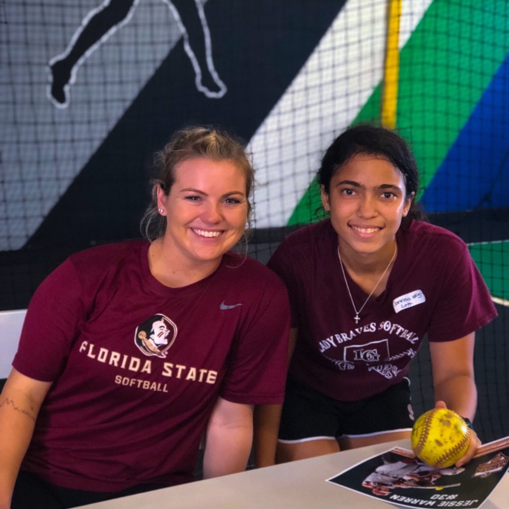 Meet your Posher, Janeisa